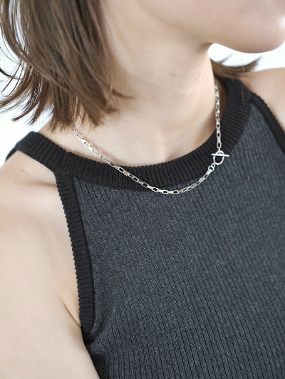 square chain mantel necklace