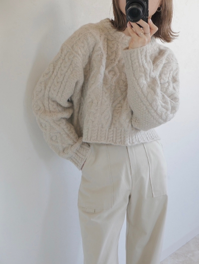 cropped cable knit